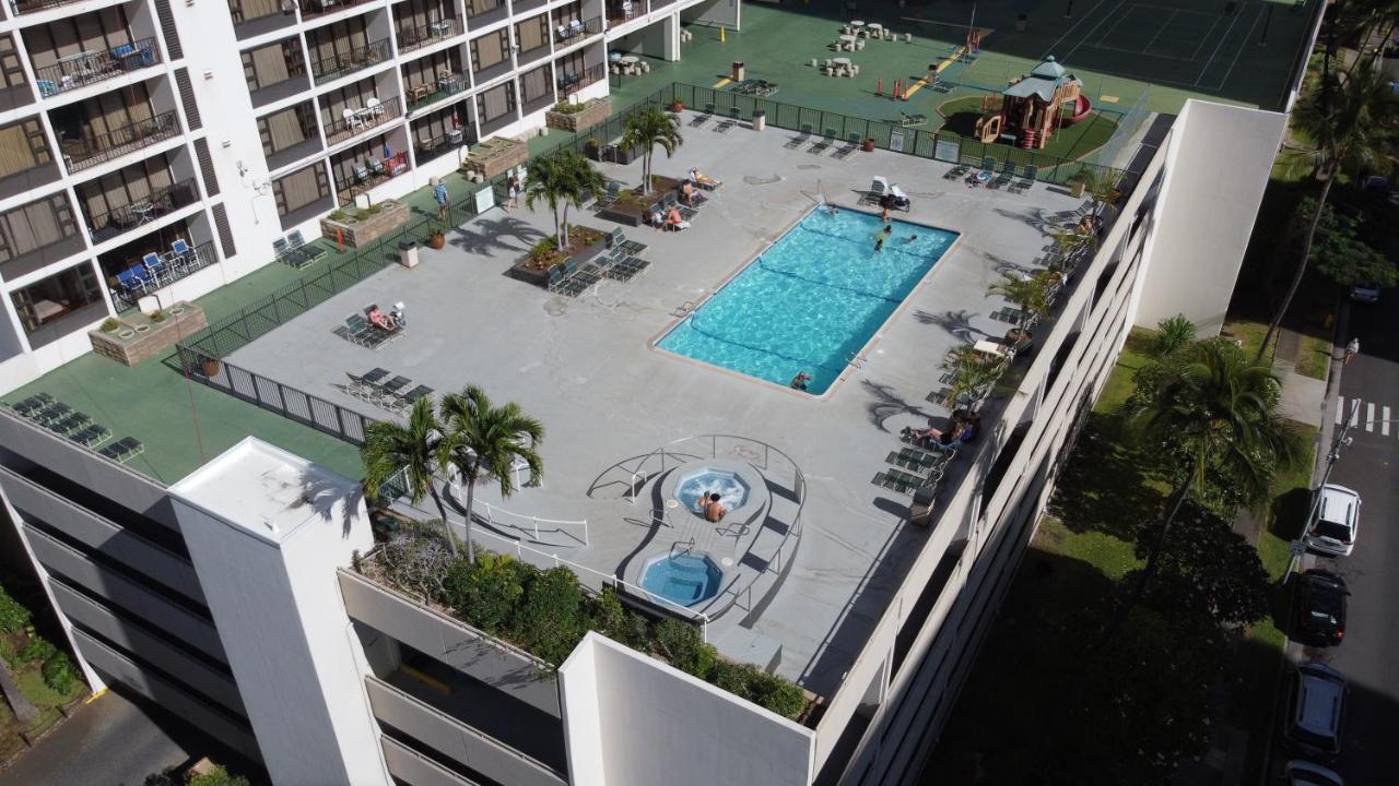 Waikiki Banyan 1Br With Great Ocean Views, Steps To Beach & Parking! Honolulu Exterior photo