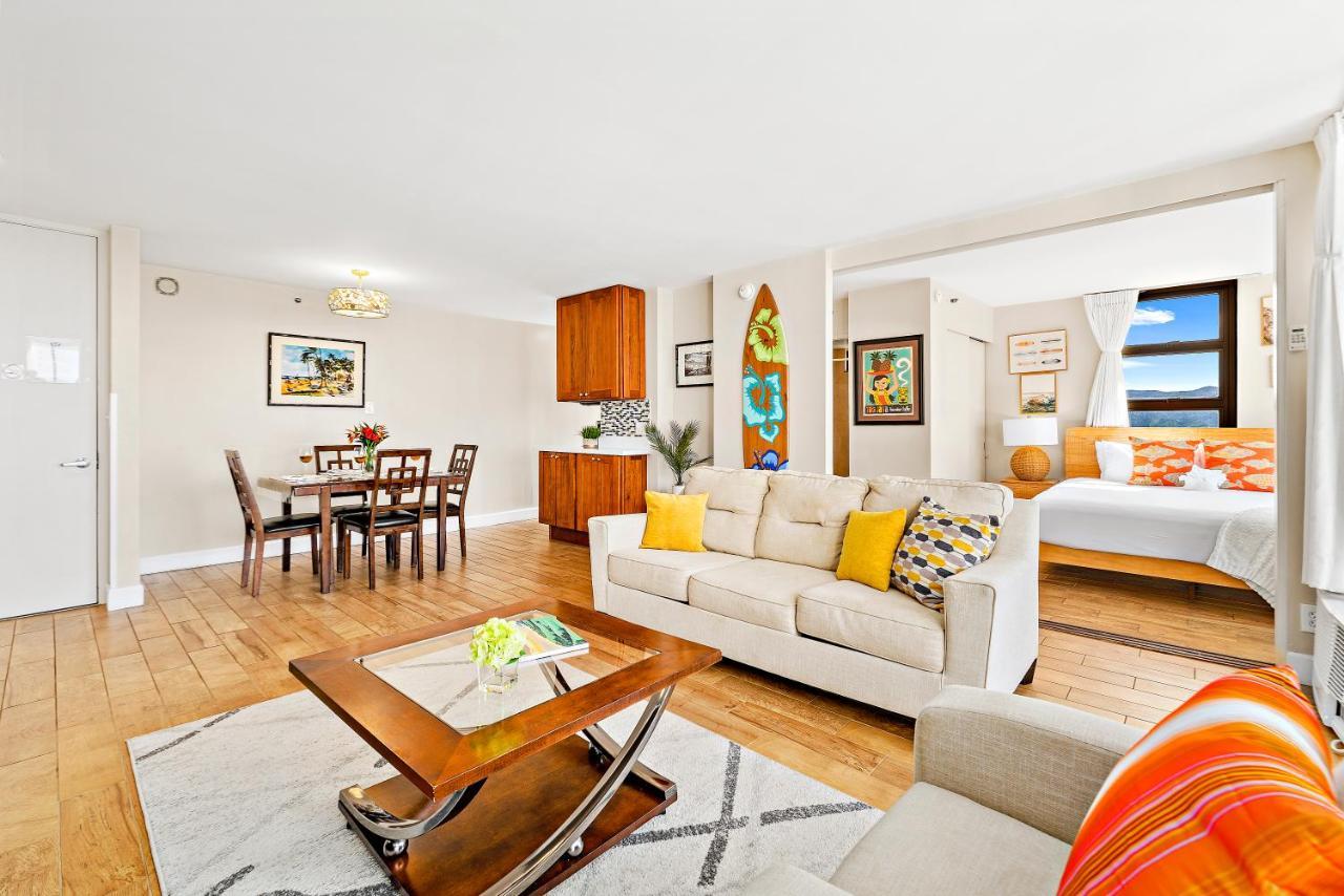 Waikiki Banyan 1Br With Great Ocean Views, Steps To Beach & Parking! Honolulu Exterior photo