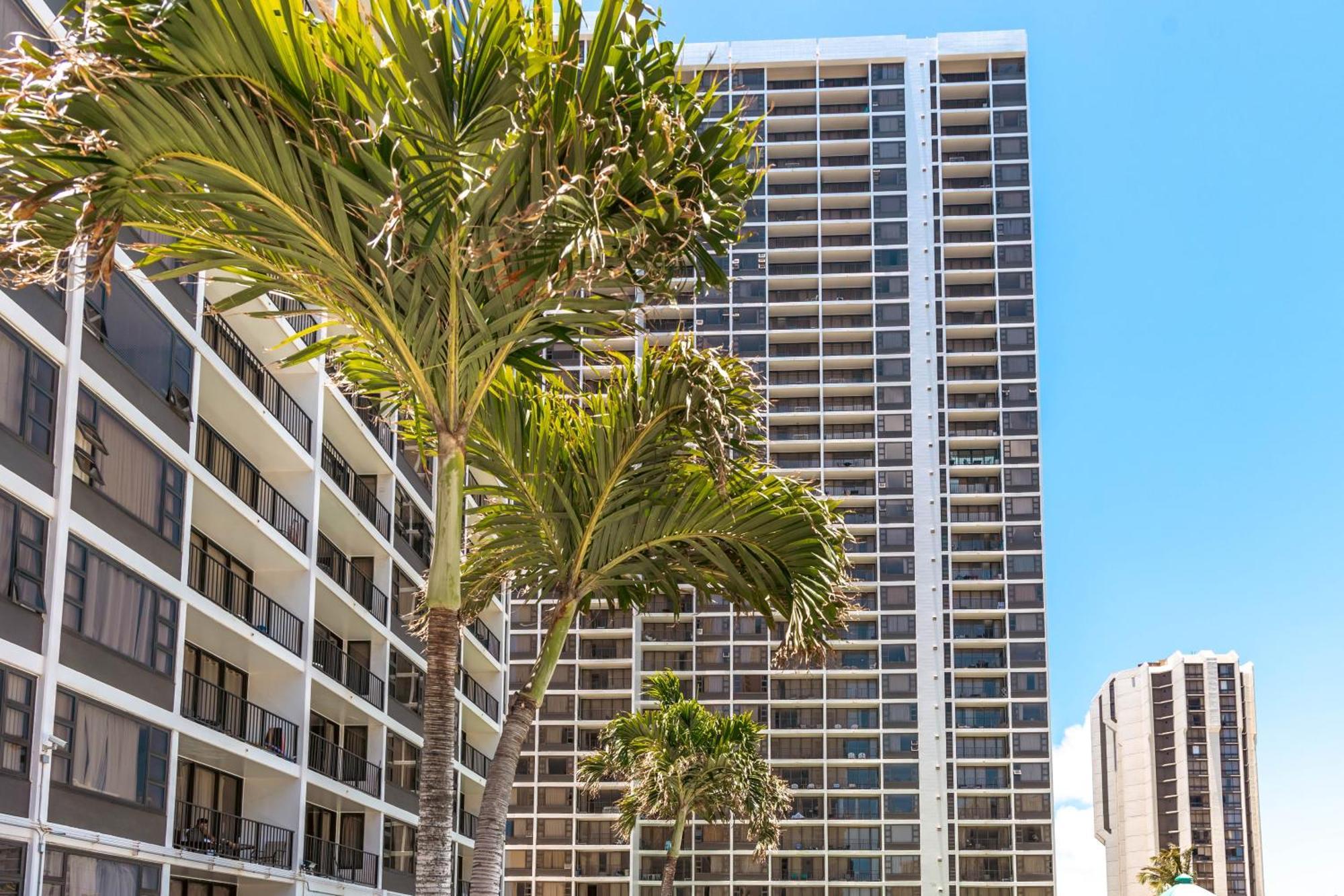 Waikiki Banyan 1Br With Great Ocean Views, Steps To Beach & Parking! Honolulu Exterior photo