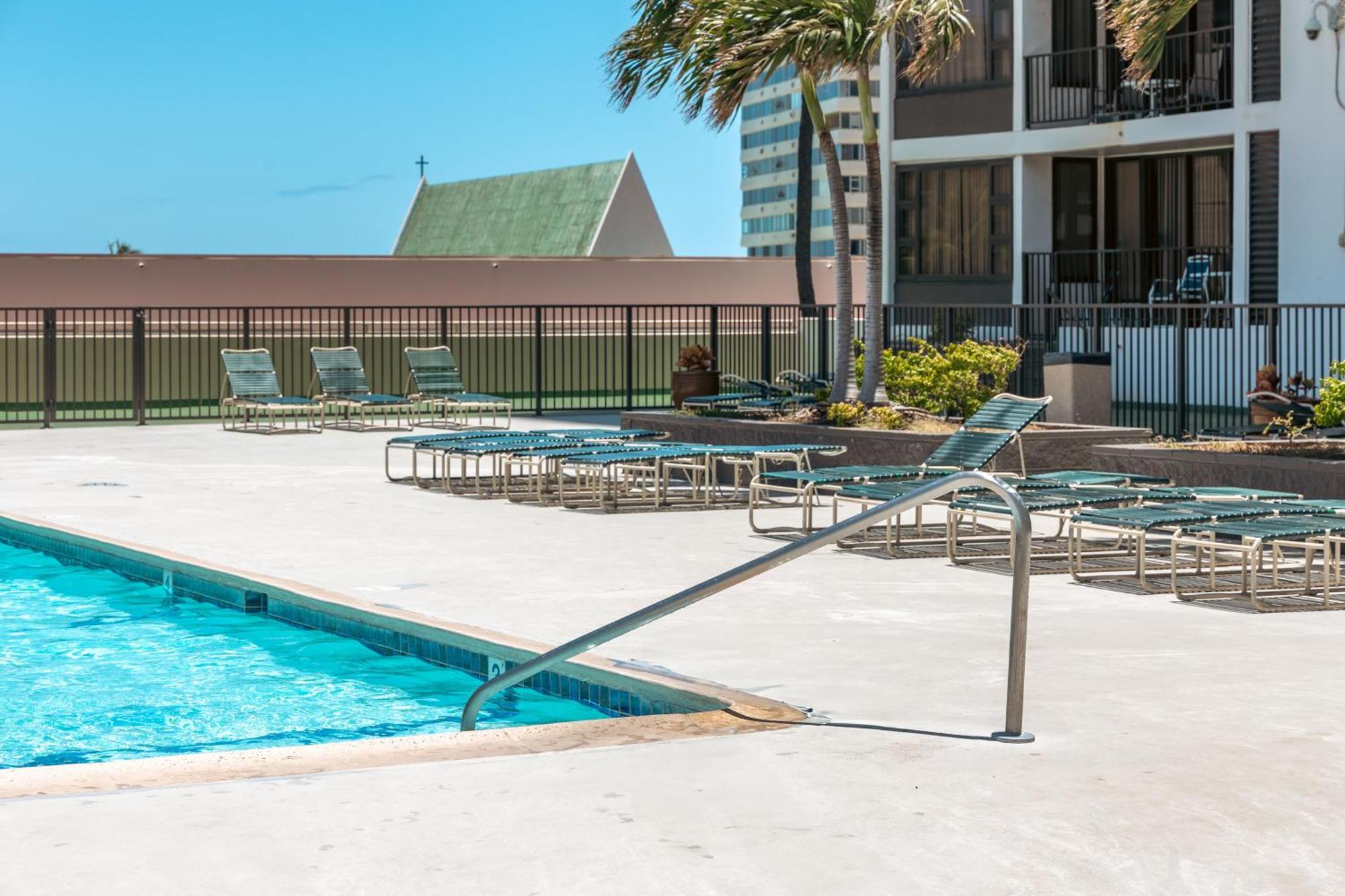 Waikiki Banyan 1Br With Great Ocean Views, Steps To Beach & Parking! Honolulu Exterior photo