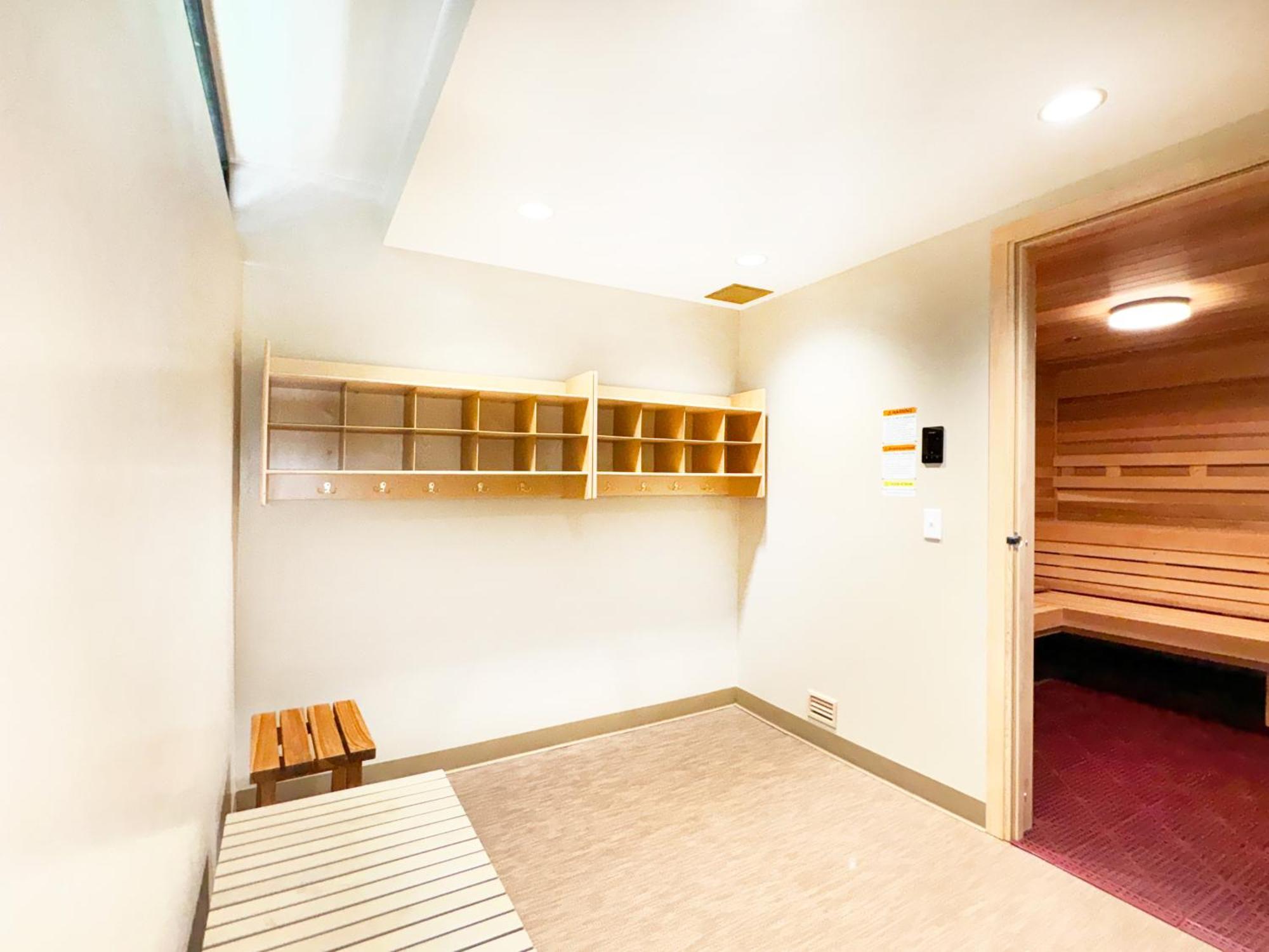 Waikiki Banyan 1Br With Great Ocean Views, Steps To Beach & Parking! Honolulu Exterior photo